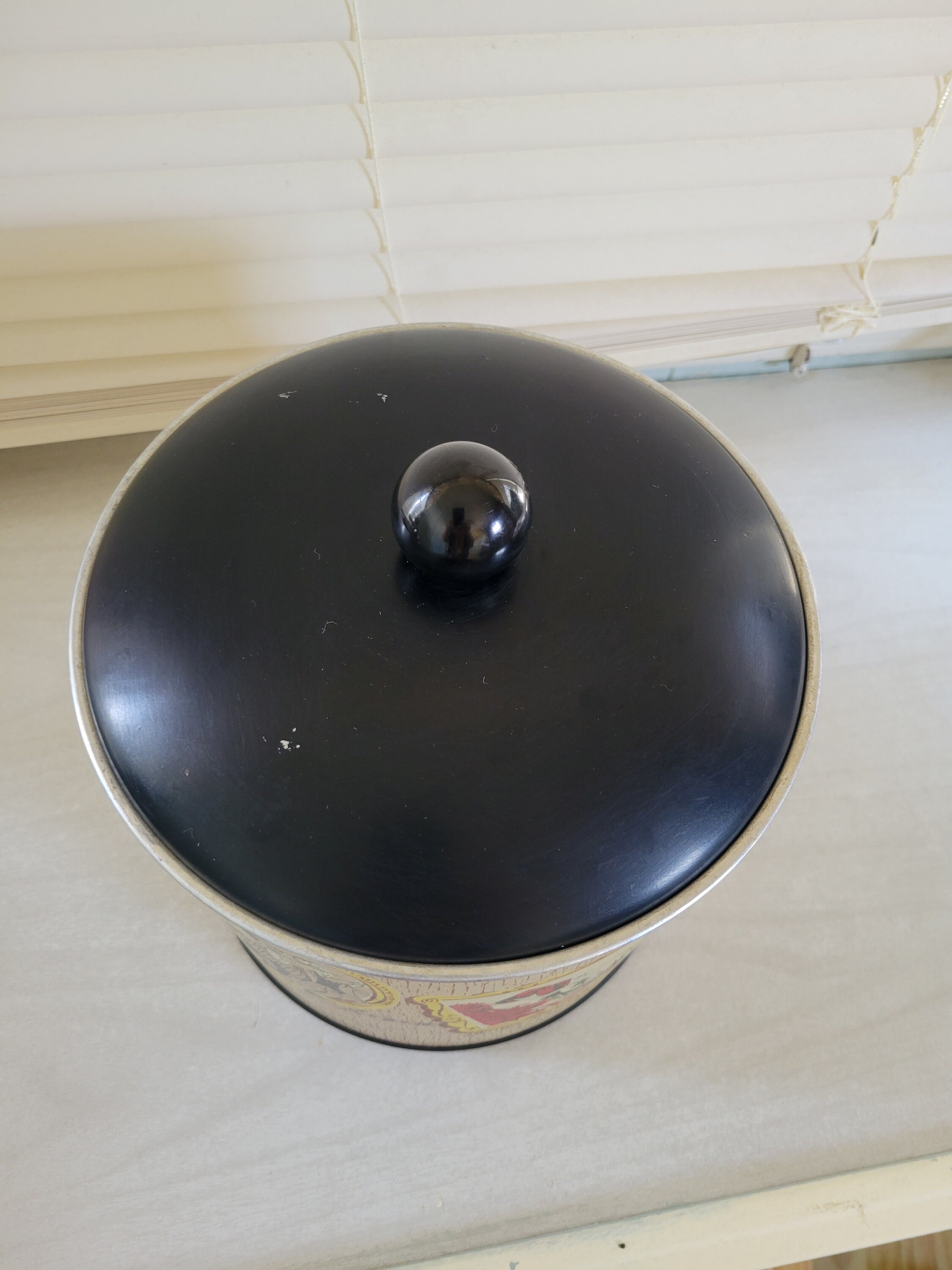 Vintage Insulated Ice Bucket With Aluminum Liner, 1950s Era Folk Song