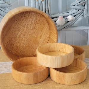 Vintage 1980&#39;s Blonde Wood Salad Bowl With 4 Smaller Serving Bowls, 5-PC Set, Light Color Wood Salad Bowl Set, Heavy Wooden Serving Bowl Set