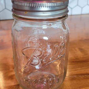ヴィンテージ BALL メイソンジャー：エンボス加工フルーツデザイン、12オンス