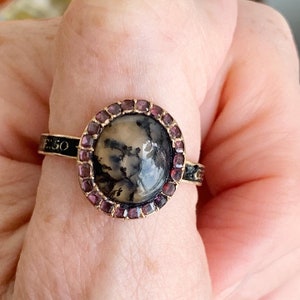 Georgian Agate Garnet Halo Mourning Ring, 14K Gold, 1771