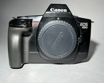 Canon EOS 650 SLR vintage film camera with FREE roll of 35mm film included! Body only, tested and working