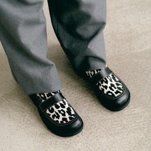 Womens barefoot loafer shoes, calfskin fur loafers, wide fit shoes, black shoes, animal print leather shoes, ladies dress shoes