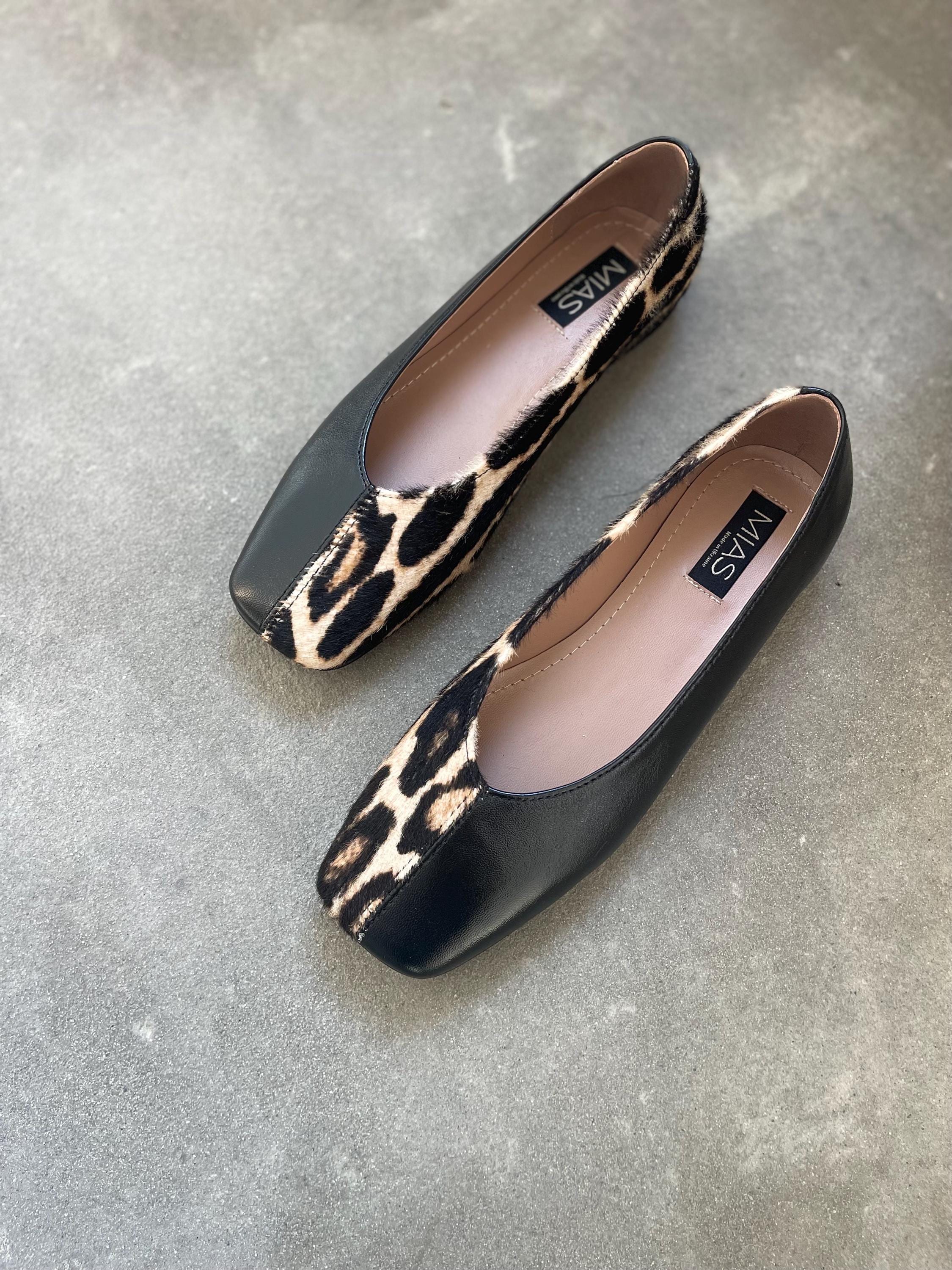 DIVINE FOLLIE STIVALE DONNA DIVINE FOLLIE NERO IN PELLE CON FIBBIA