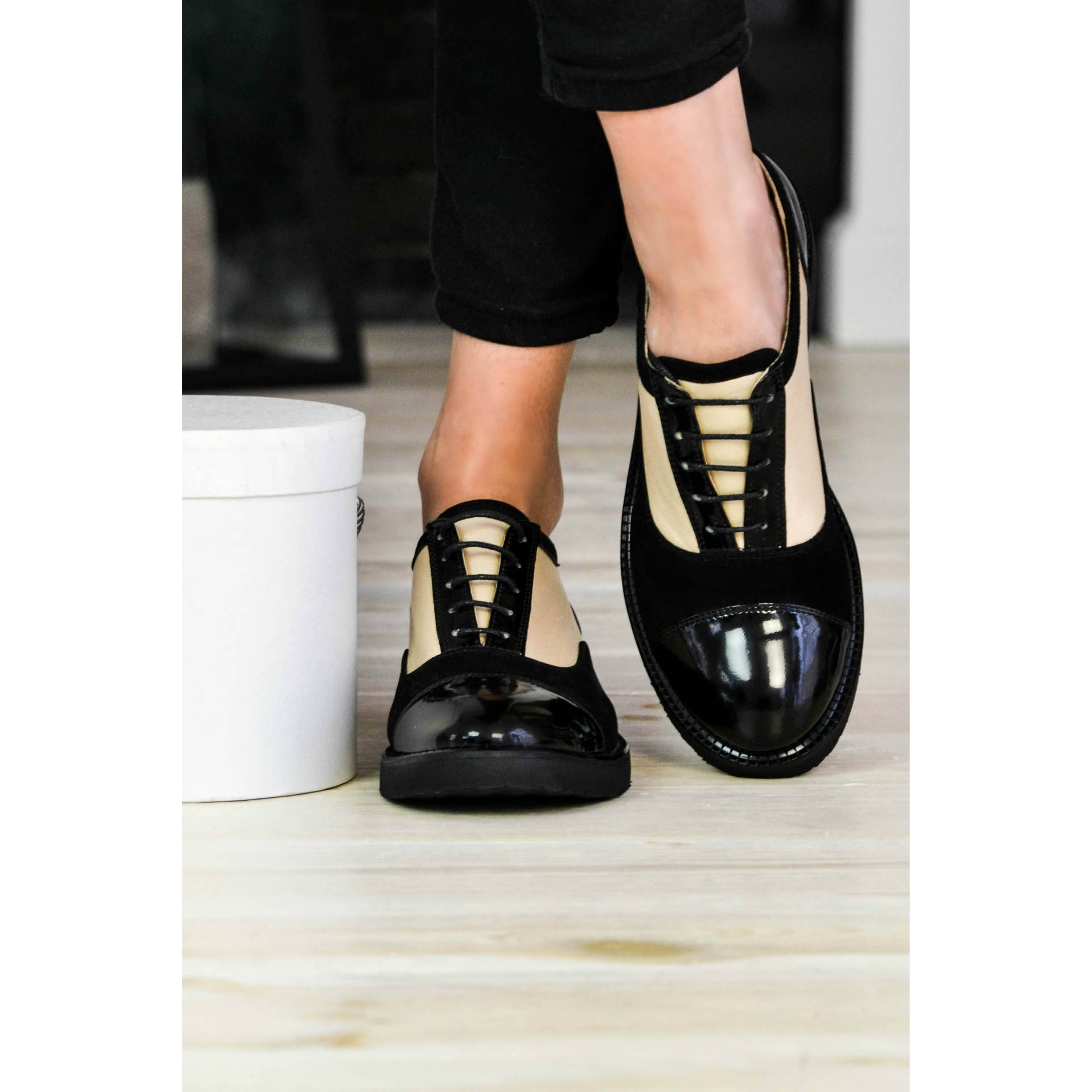 black leather oxford women's shoes