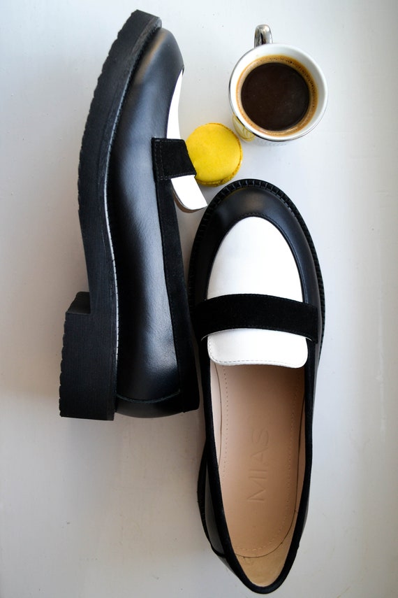 Women’s black and white leather shoes, custom loafer shoes, wide round toe loafers, vintage loafers, handmade leather shoes