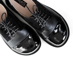 Women’s Barefoot Black Leather Oxford Shoes, Brogue Shoes, Formal Tie Shoes, Custom Color Shoes, Business Dress Code Shoes, Wide Fit Shoes