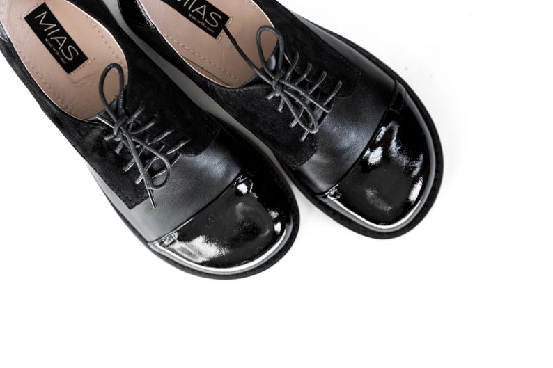 Women’s Barefoot Black Leather Oxford Shoes, Brogue Shoes, Formal Tie Shoes, Custom Color Shoes, Business Dress Code Shoes, Wide Fit Shoes