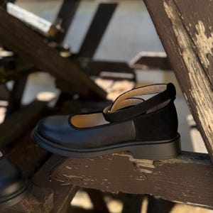 Women’s black leather and suede shoes, handmade ankle strap ballet shoes, casual Mary Jane shoes, closed round toe flats, formal shoes