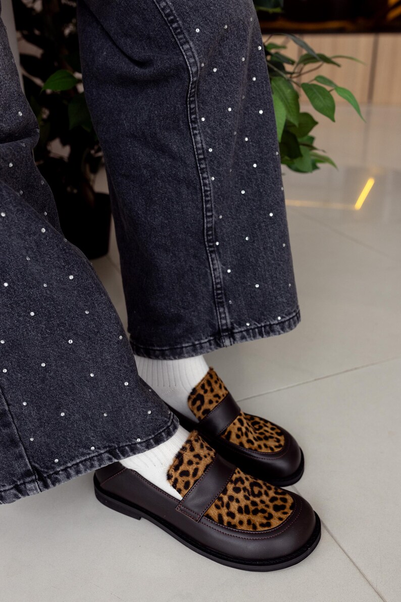 Womens barefoot loafer shoes, calfskin fur loafers, wide fit shoes, brown shoes, animal print leather shoes, ladies dress shoes