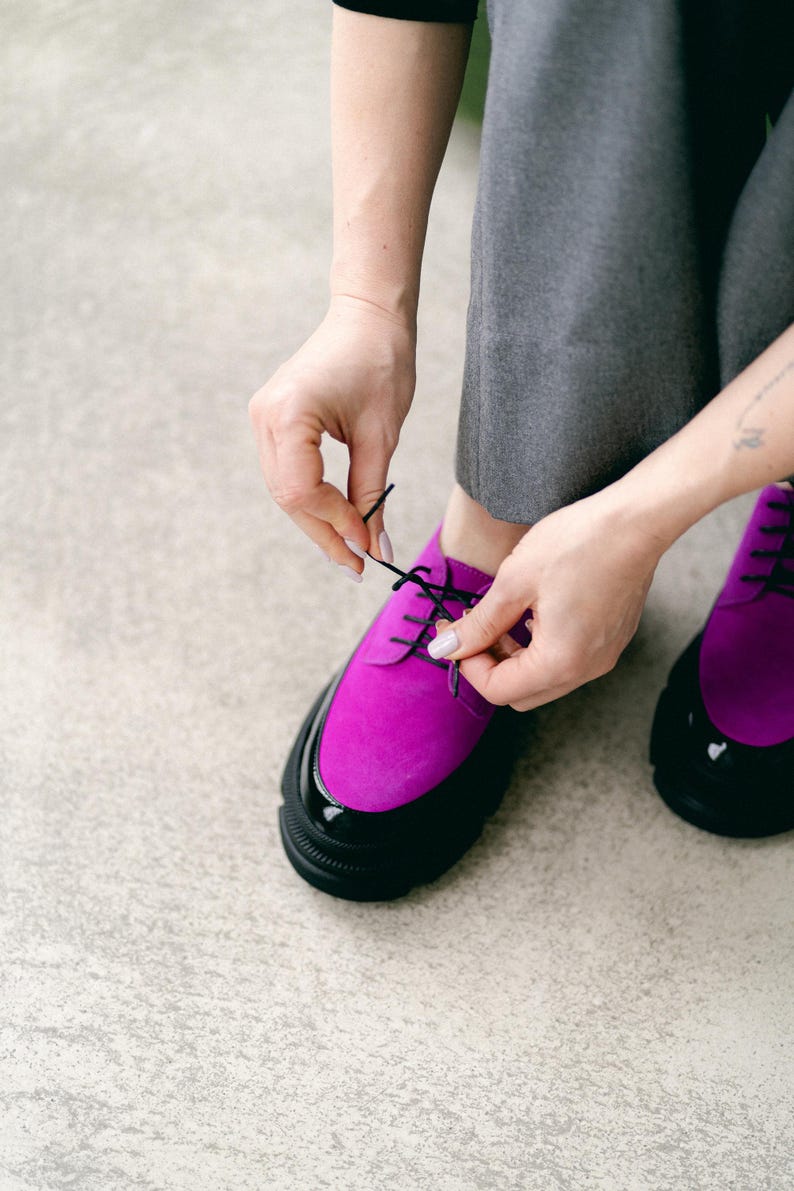 Women’s Leather Platform Shoes, Handmade Oxford Shoes, Color Block Suede Shoes, Office Shoes, Black and Pink Shoe, Tie Shoes, Wide Shoes