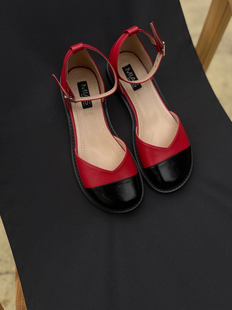 Women’s barefoot sandals, barefoot flat shoes, Mary Jane summer shoes, red leather flats, custom barefoot shoes, closed toe shoes