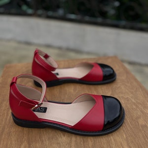 Women’s barefoot sandals, barefoot flat shoes, Mary Jane summer shoes, red leather flats, custom barefoot shoes, closed toe shoes