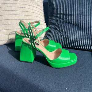 Bright green deals pumps