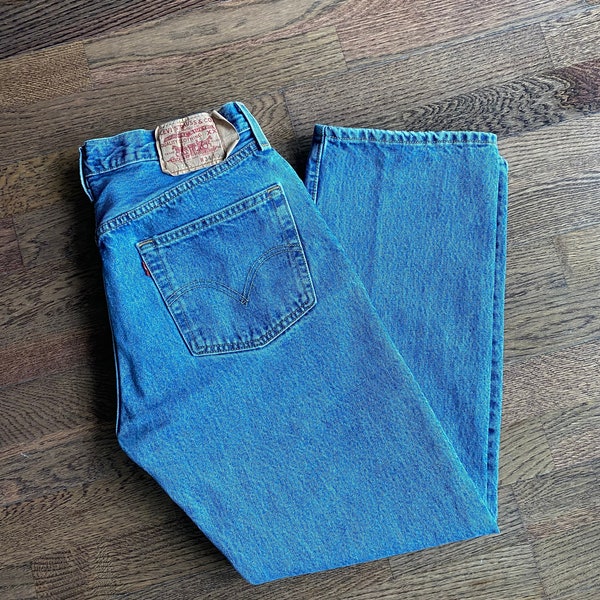 Vintage Levi’s 501 Blue Denim Jeans 30 x 30