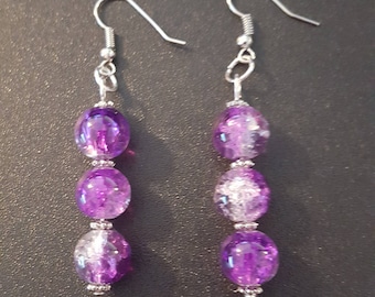 Verre craquelé violet et transparent perles Boucles d’oreilles avec détail en argent