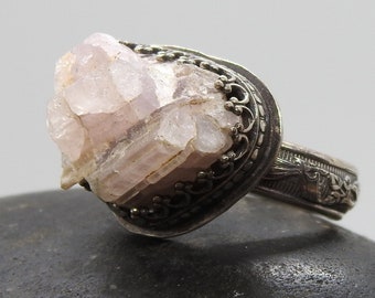 Anillo de matriz de cristal rosa en plata de ley - tamaño 6.5