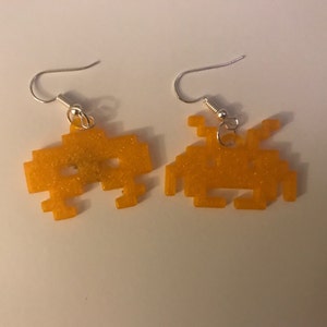 Space invader earrings image 4