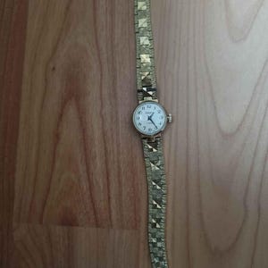 Vintage mechanical women&#39;s watch CHAIKA
