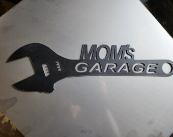 Mom&#39;s Garage Shop Metal Wall Art Wrench Sign Magnetic Decor