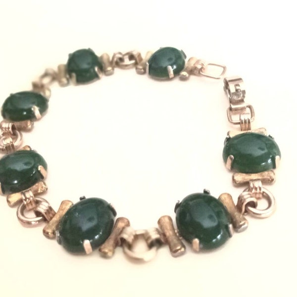 KREMENTZ Gold and Jade Colored Link Bracelet