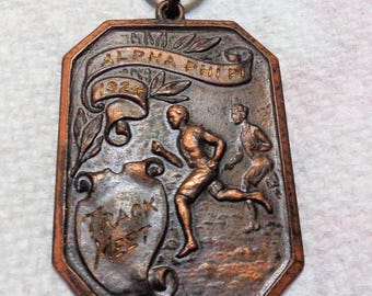 1924 Alpha Phi Pi Track Medal One Mile Run Sports Memorabilia