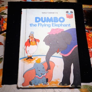 Walt Disney&#39;s Dumbo the Flying Elephant Hardcovered Children&#39;s Storybook - First American Edition - 1978
