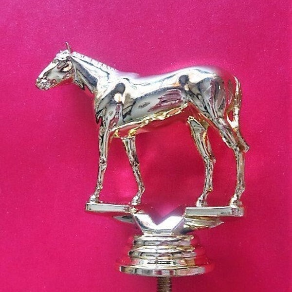 Topper de trophée de cheval en plastique de couleur or - Changez le haut d’un trophée