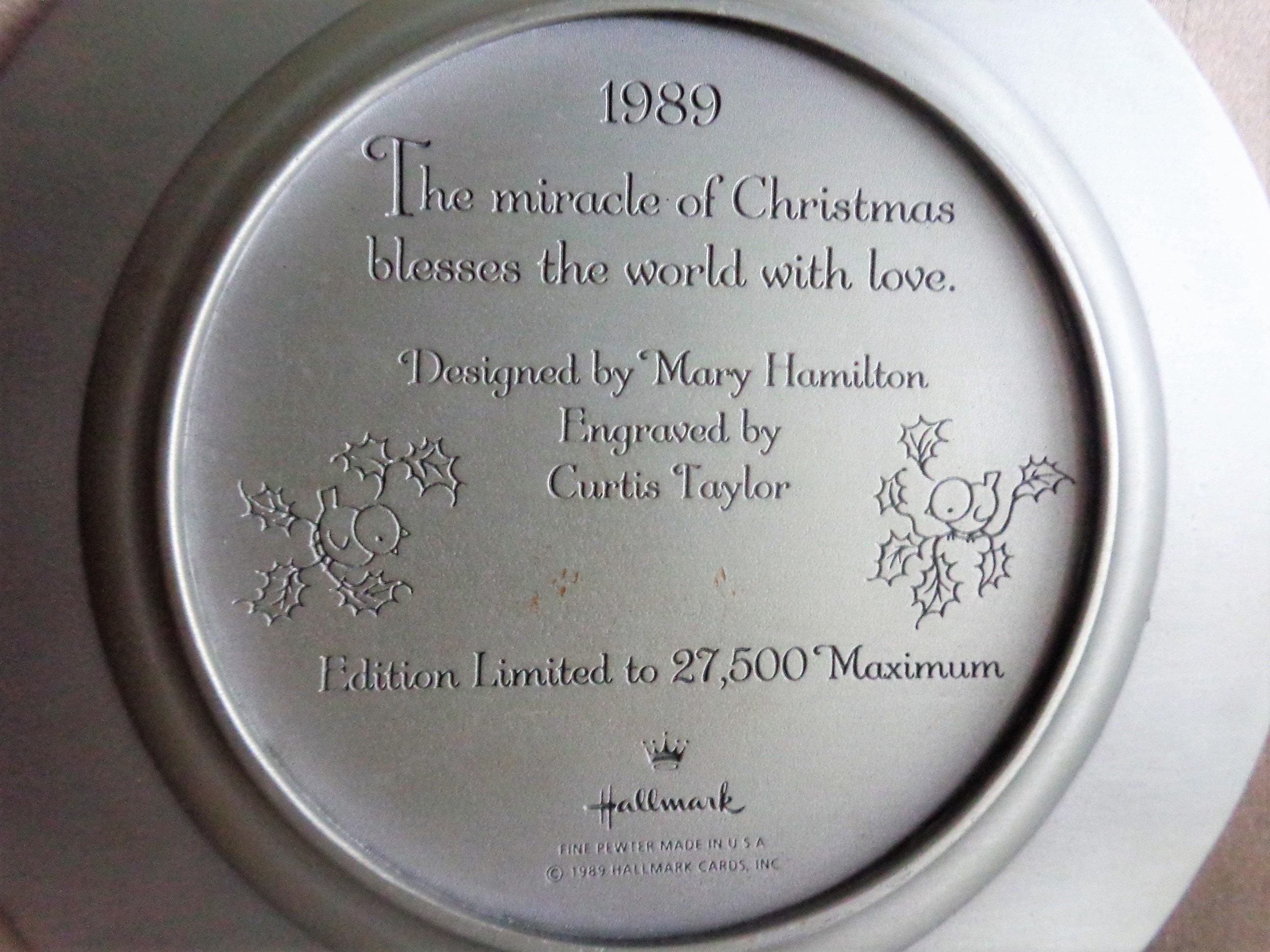 HALLMARK Limited Edition 1989 Pewter Christmas Plate Designed by Mary