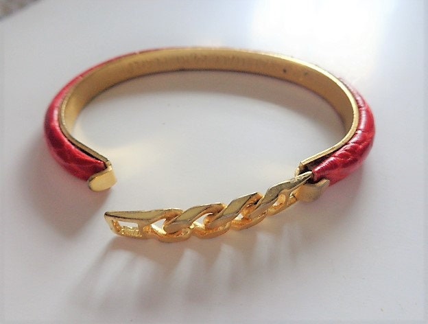 OLD FLORENCEのブレスレット Florence Italy 24kt Plated Hinged Bangle Bracelet - Red