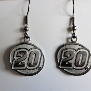 NASCAR Tony Stewart #20 Silver Dangling Earrings Marked 2000 Joe Gibbs Racing