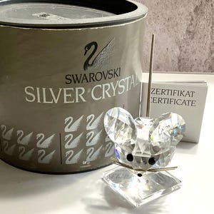 SWAROVSKI Crystal Mouse with Wire Whiskers and Tail Figurine 7631 NR 040 - Retired