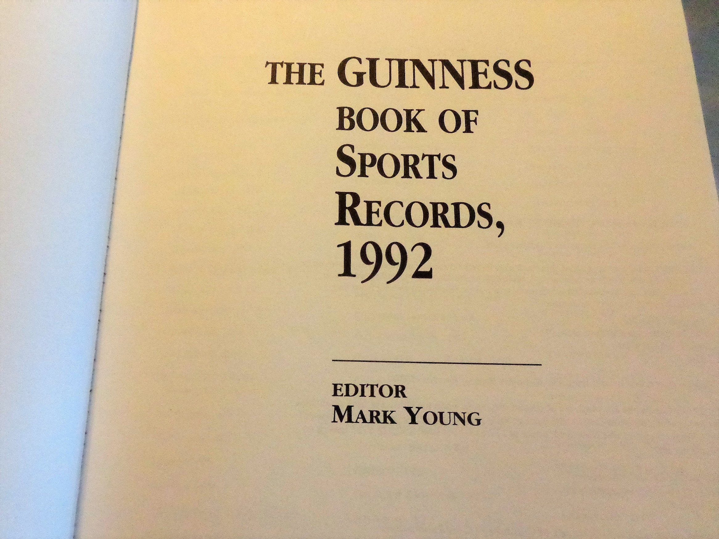 The 1992 Guinness Book of Sports Records by Mark Young Editor Etsy