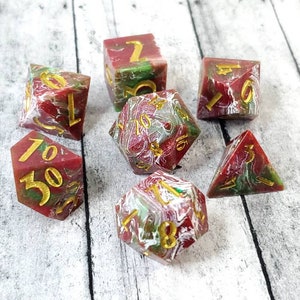 Cosy Home : jeu de 7 dés polyédriques à bords tranchants