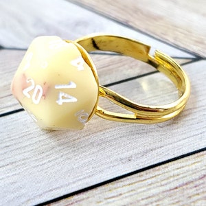 Miniature D20 Ring 16 Yellow/copper