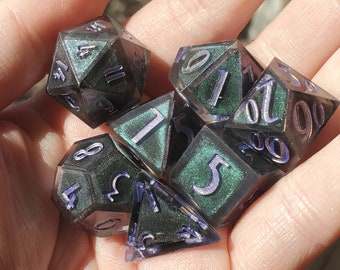 Hammer's Edge: 7-Piece Handmade Sharp Edge Polyhedral Dice Set