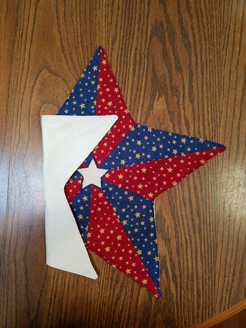 Patriotic Country Star Table TopperCenterpieceCottonQuiltedGold StarsRed and BlueKitchen UseHostess GiftSummer HolidaysOutdoor Use