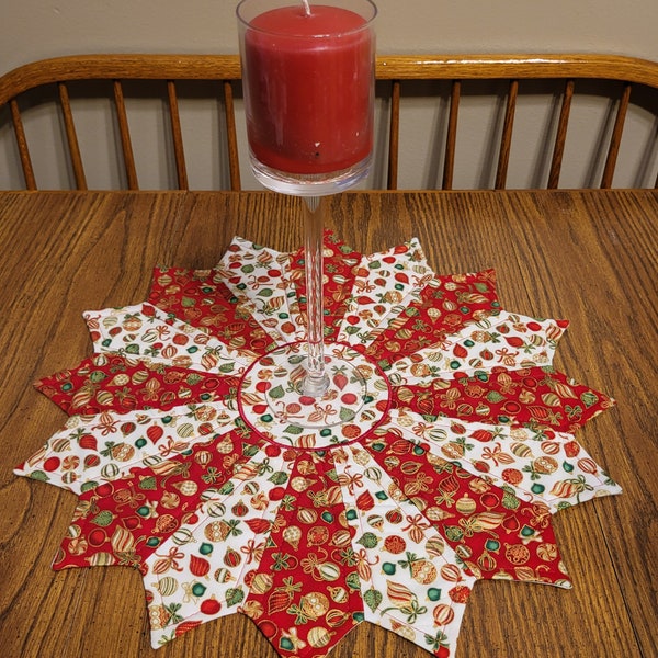 Many Small Christmas Tree Bulbs in Red Green and White with Gold Metallic Trim, 19 Inch Cotton Quilted Table Topper, Wintertime Centerpiec