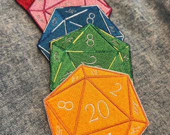D20 アイロン接着パッチ – クリティカルヒット！RPG、DnD（3.5インチ）