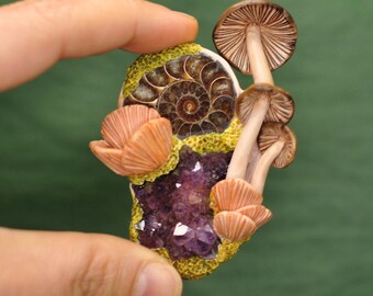 Ammonite and Amethyst Pendant III