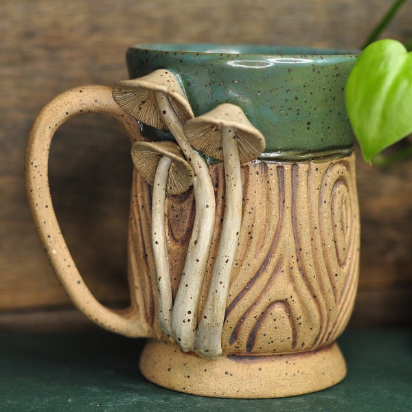 Wood Grain Mushroom Mug