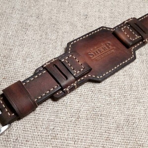 20,22,23,24 мм. Ремешок-манжета.Подлинный кожаный комплект STRAP ручной работы в винтажном стиле. Особого возраста.Легкий шаг.