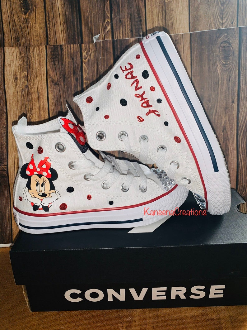 converse minnie mouse