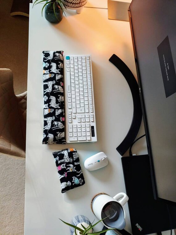 Dog Soft Comfy Keyboard and mouse computer wrist rest support