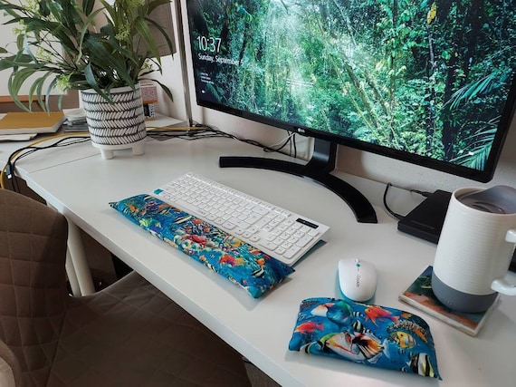 Tropical Vacation coral reef ocean fish Keyboard and mouse computer wrist rest support