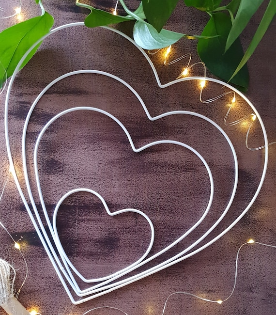 Lot of Two 2 Heart Shaped Wreath Frame Forms 12 Metal Wire Wedding  Valentine for sale online
