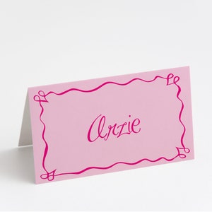 Ruby Rose Brautparty Namenskarte | Namensschild