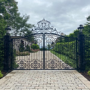 Victorian Style Wrought Iron Driveway Gates