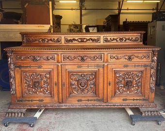Antique German Carved Oak Sideboard - FNJ1