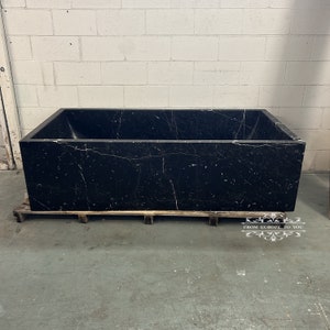 Beautiful Designer Nero Marquise Marble Bathtub