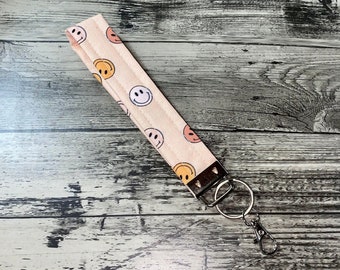 Smiley Face Key Fob|Keychain|Key Holder|Stocking Stuffer|Easter Basket|Birthday|Groomer|Wristlet|Gift Under 10|Teacher Gift|Valentines Day